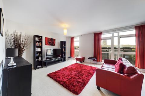 2 bedroom apartment for sale, Trinity Wharf, High Street, HU1