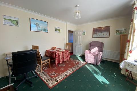 Ground Floor Flat, 22 Derwent Road, Torquay, TQ1 3QL