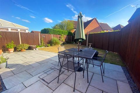 27 Cranemore, Werrington, Peterborough, PE4 5AJ