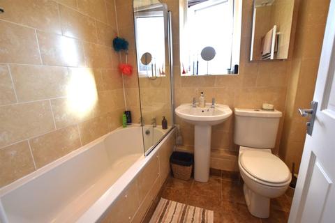 27 Cranemore, Werrington, Peterborough, PE4 5AJ