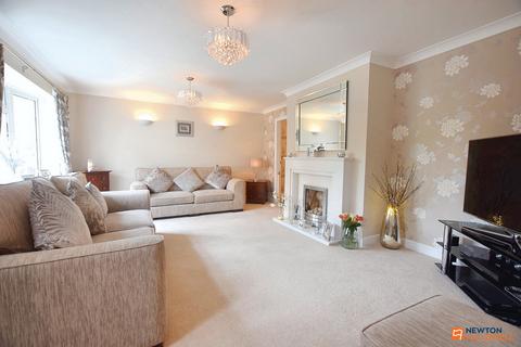 53 Dunsberry, Bretton, Peterborough, PE3 8LA
