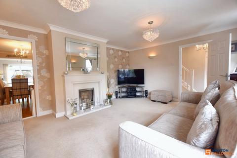 53 Dunsberry, Bretton, Peterborough, PE3 8LA