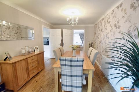 53 Dunsberry, Bretton, Peterborough, PE3 8LA