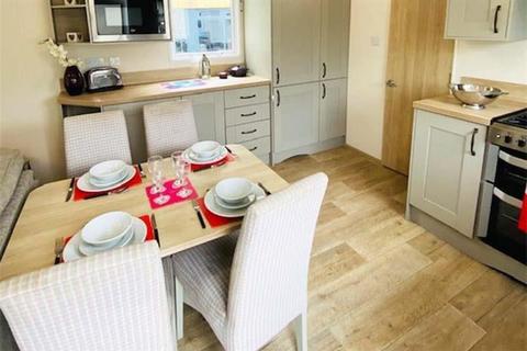 2 bedroom static caravan for sale - Tattershall Lakes Country Park, Lincolnshire