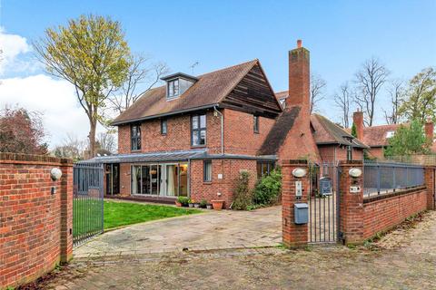 5 bedroom detached house for sale - Timms Close, Bromley, Kent, BR1