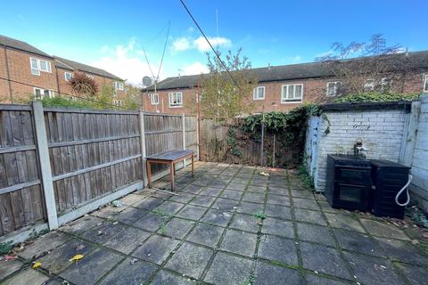 14 Hickin Close, London, SE7 8SH
