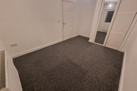 2 bedroom flat to rent, Tudhoe Lane, Spennymoor, Durham, DL16