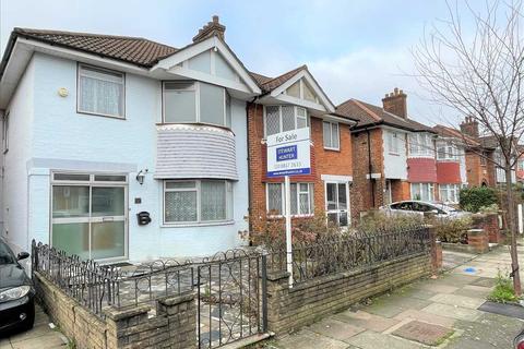 3 bedroom semi-detached house for sale - Gibbon Road, Acton