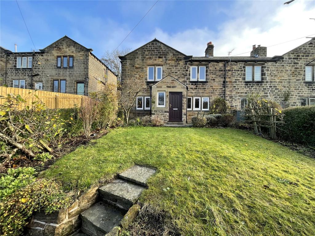 Slack Lane, Newmillerdam, Wakefield, WF2 3 bed house £1,200 pcm (£277 pw)