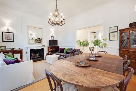 2 bedroom ground floor flat to rent - Onslow Square, South Kensington SW7