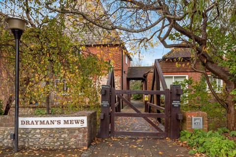 2 bedroom retirement property for sale - Draymans Mews, St. Pancras, Chichester, PO19