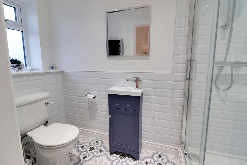Bed 3 En-Suite