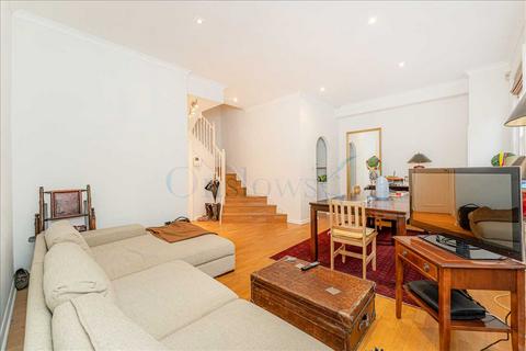 2 bedroom duplex to rent, Bramham Gardens, London