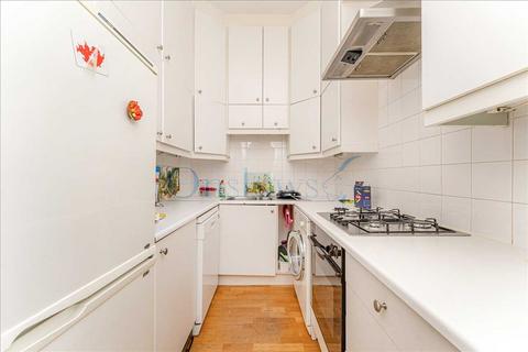 2 bedroom duplex to rent, Bramham Gardens, London