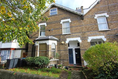 43b Avondale Road, South Croydon, CR2 6JE