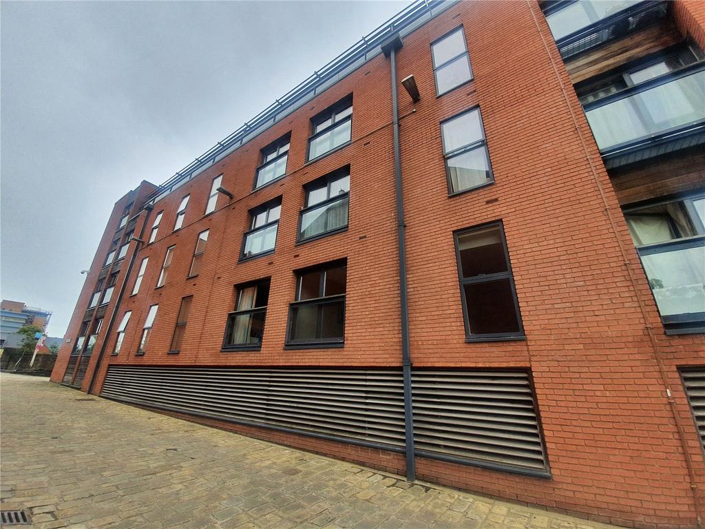 Hebble Wharf, Navigation Walk... 1 bed apartment £550 pcm (£127 pw)