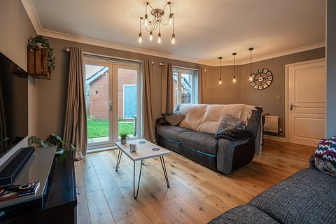 3 bedroom end of terrace house for sale - Hercules Road, Rendlesham Woodbridge, IP12