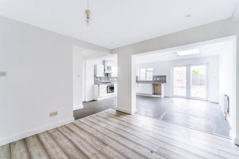141 Biggin Hill, London, SE19 3HX