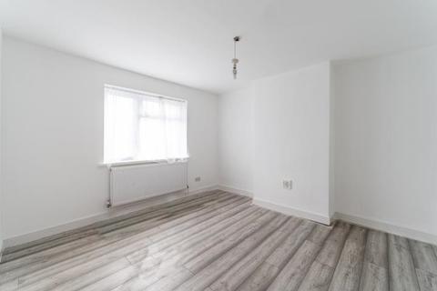 141 Biggin Hill, London, SE19 3HX