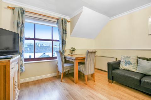 2 bedroom apartment for sale - 11 Hewetson Court, Main Street, Keswick, Cumbria, CA12 5DW