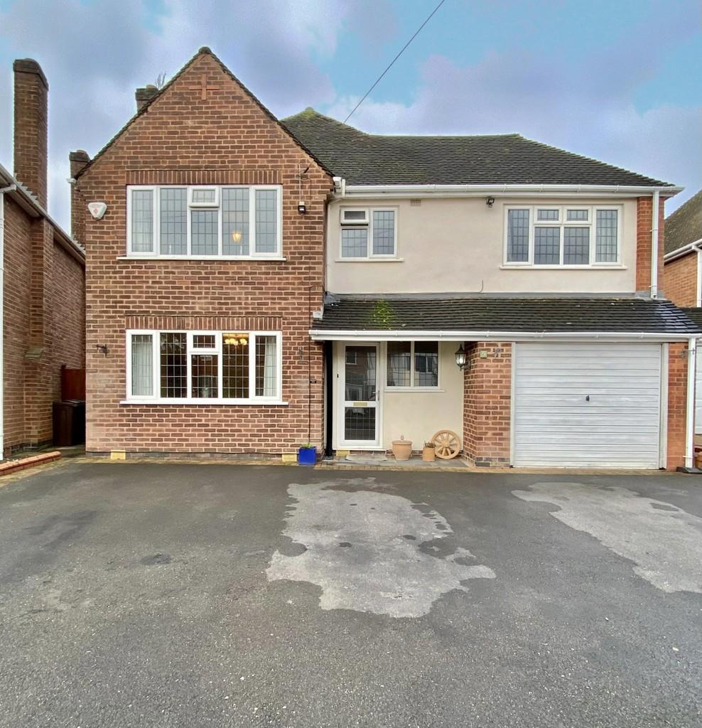 Claverdon Close, Solihull 4 bed detached house for sale £700,000
