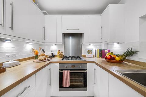 Basement Flat, 7 Venner Road, London, SE26 5EQ