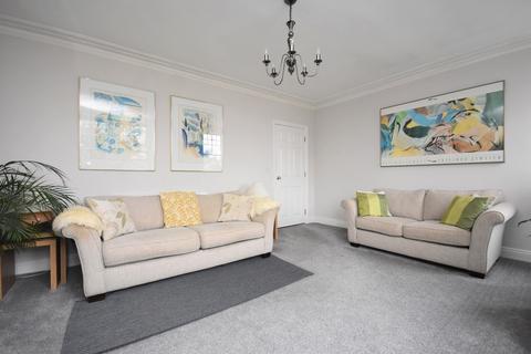 2 bedroom apartment for sale - Flat 2 Portman House, 12 Royal Buildings, Stanwell Road, Penarth, CF64 3ED