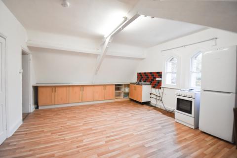 2 bedroom apartment to rent - Cheyne Walk, Northampton, NN1