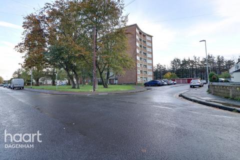28, Triumph House Alderman Avenue, Barking, IG11 0LS