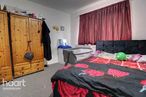 28, Triumph House Alderman Avenue, Barking, IG11 0LS
