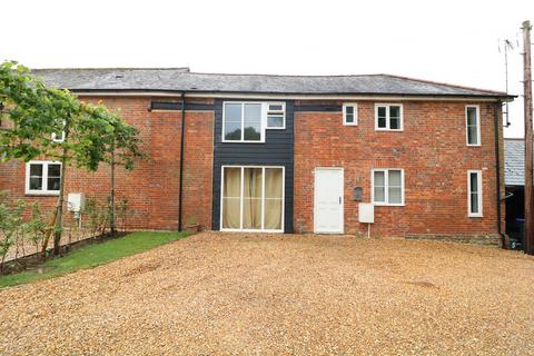 3 bedroom mews to rent, Forest Green, Dorking