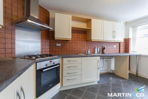 3 bedroom terraced house to rent, Ambleside, Bartley Green, B32