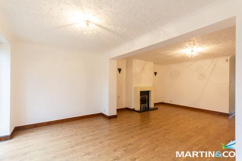 3 bedroom terraced house to rent, Ambleside, Bartley Green, B32
