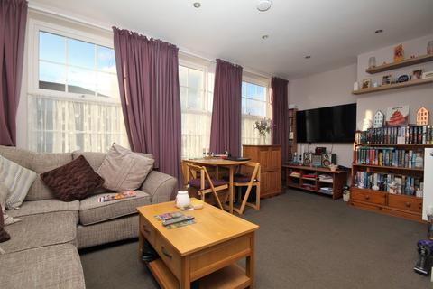 2 bedroom flat for sale - North Road, Lancing