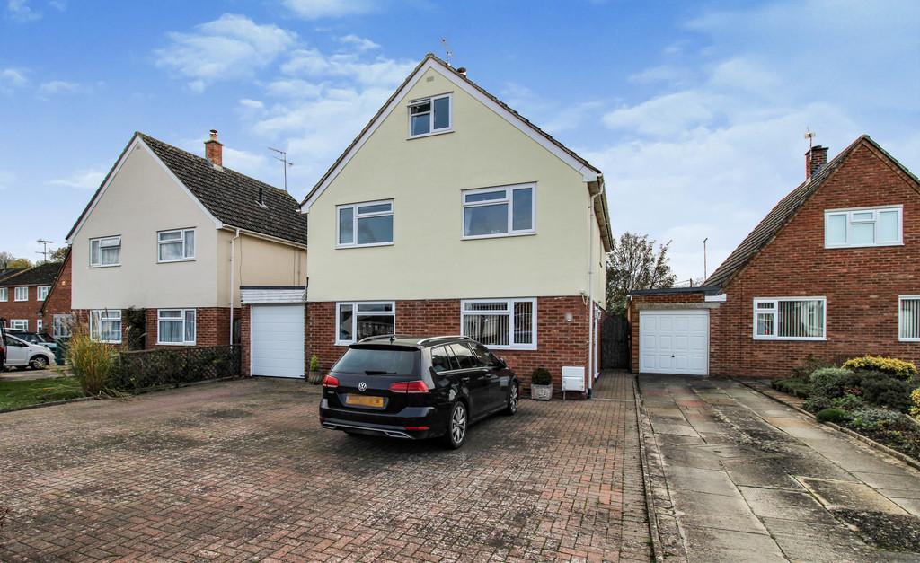 Pauls Croft, Cricklade 6 bed detached house for sale £620,000