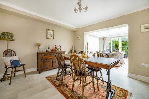 10 Ashfield Road, Morley, Leeds, LS27 0QE