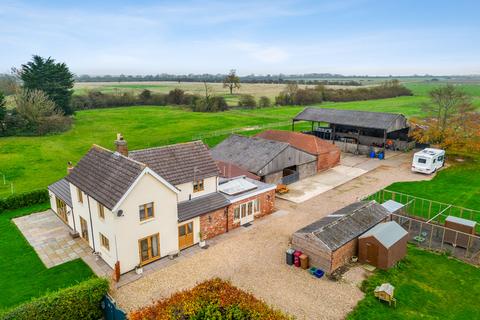 3 bedroom detached house for sale, Lease Lane, East Halton, Immingham