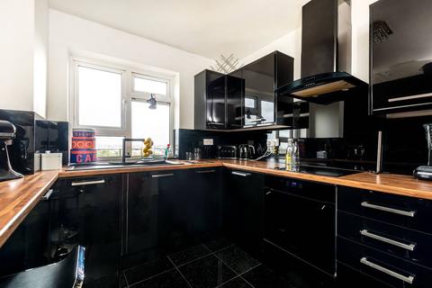 97, Peldon Court Sheen Road, Richmond, TW9 1YU