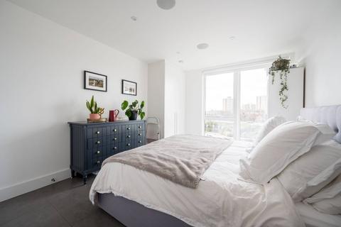 Flat 402, Curing House, 18 Remus Road, London, E3 2NF