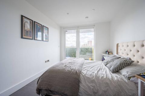 Flat 402, Curing House, 18 Remus Road, London, E3 2NF