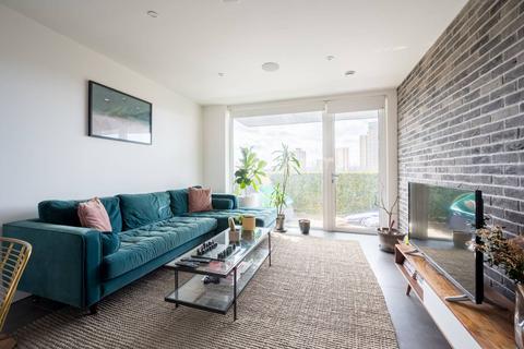 Flat 402, Curing House, 18 Remus Road, London, E3 2NF