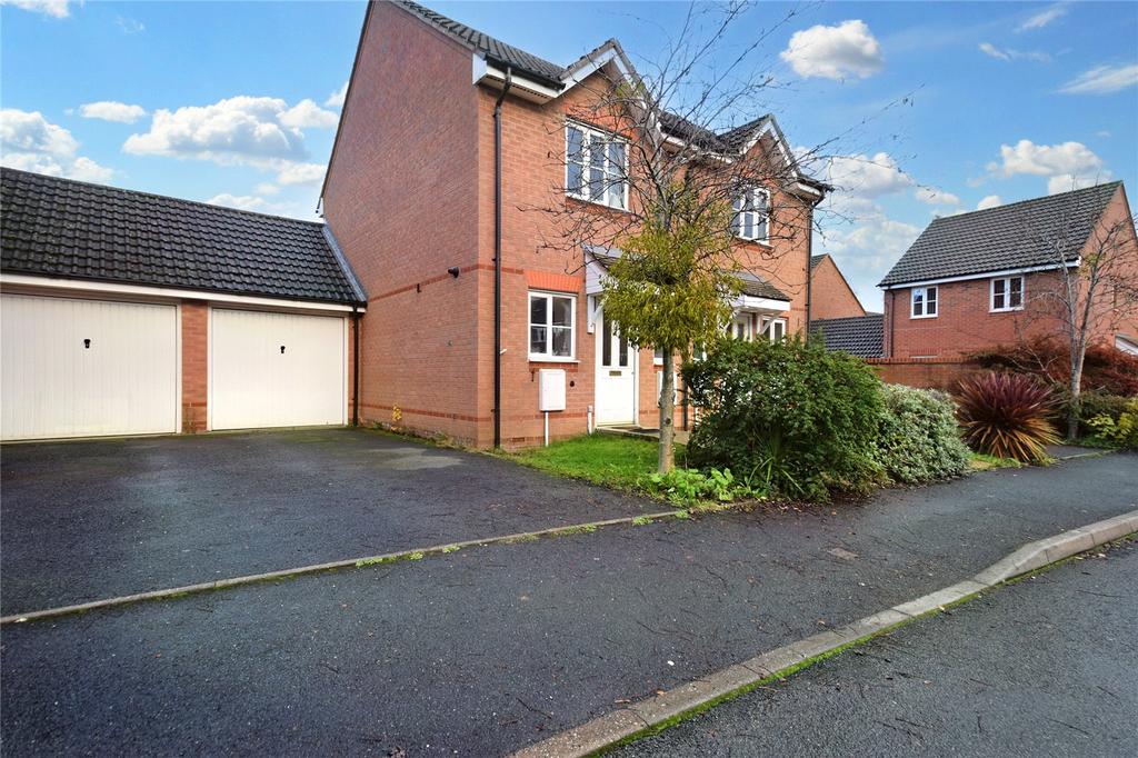 6 Dahn Drive, Ludlow, Shropshire 2 bed semidetached house £157,500