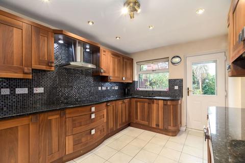 4 bedroom detached house for sale - Larchwood Drive, Whitley, WN1 2QN