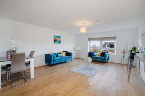 2 bedroom flat for sale - Whitehill Place, Dennistoun, G31 2BB