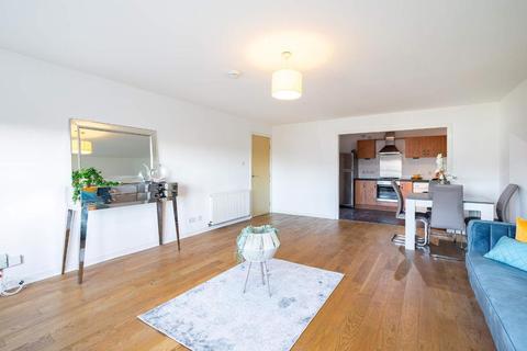 2 bedroom flat for sale - Whitehill Place, Dennistoun, G31 2BB
