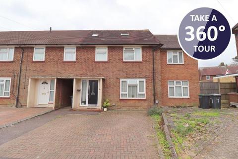 6 bedroom semi-detached house for sale, Masters Close, Farley Hill, Luton, Bedfordshire, LU1 5PH