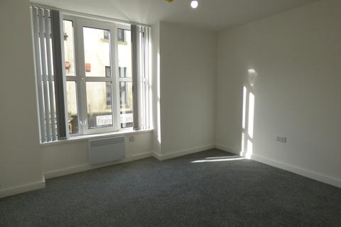 2 bedroom flat to rent - Queen Street Apartments, Queen Street, Carmarthen