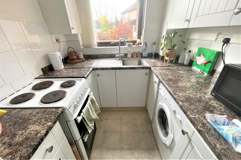 20 Carnoustie Drive, Lowestoft, NR33 9JW
