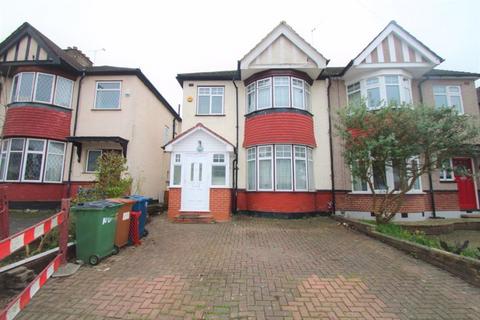 3 bedroom semi-detached house to rent, Northumberland Road, Harrow