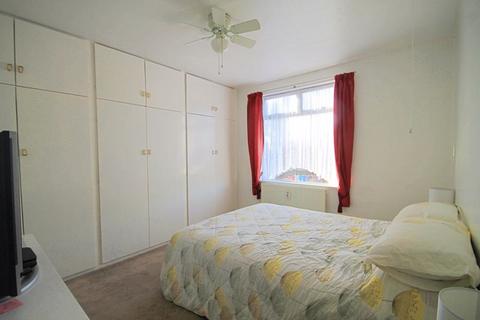 75 Windmill Lane, Greenford, UB6 9DR